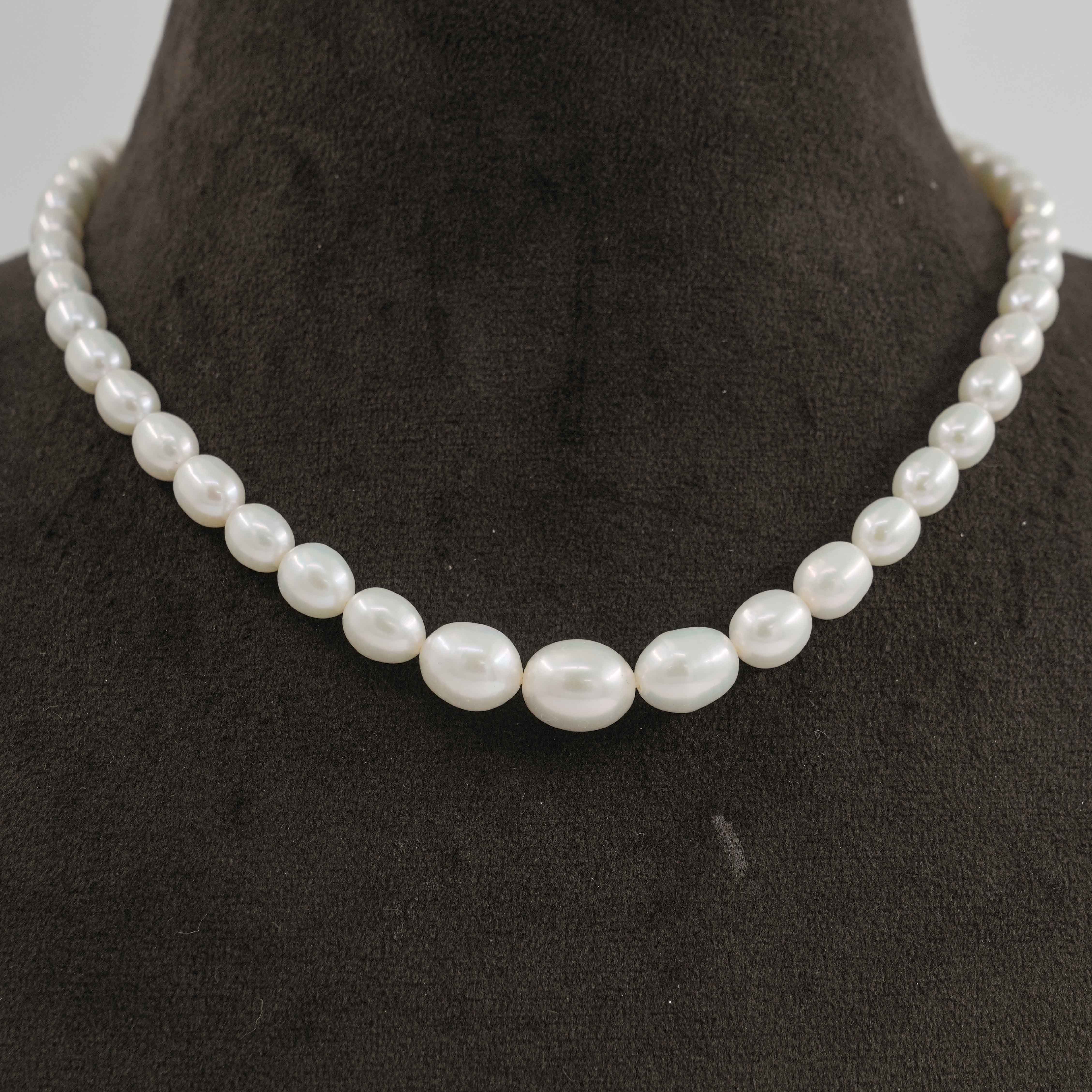The Pearl Atelier by Kabra Pearls - Rice Graduation Pearl Necklace